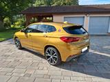 BMW X2 xDrive20i M Sport HUD PANO 8 Gang Soundsystem - BMW: Automatik, 8 Gang