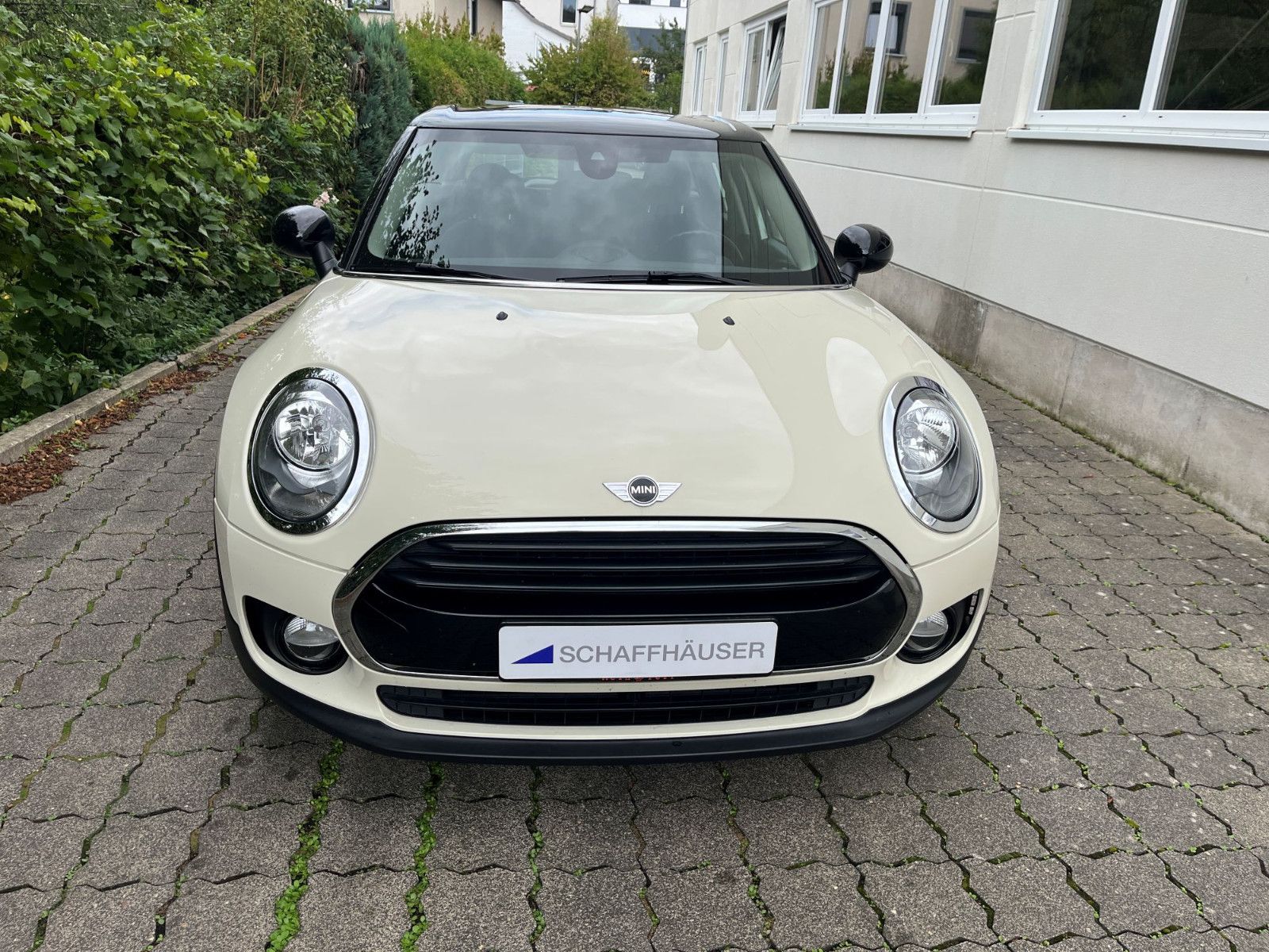 Fahrzeugabbildung MINI COOPER Clubman NAVI SHZ PDC ALU
