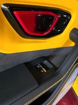 Lamborghini Urus 4.0 V8 PHEV SE - Lamborghini Urus: mit Anhängerkupplung