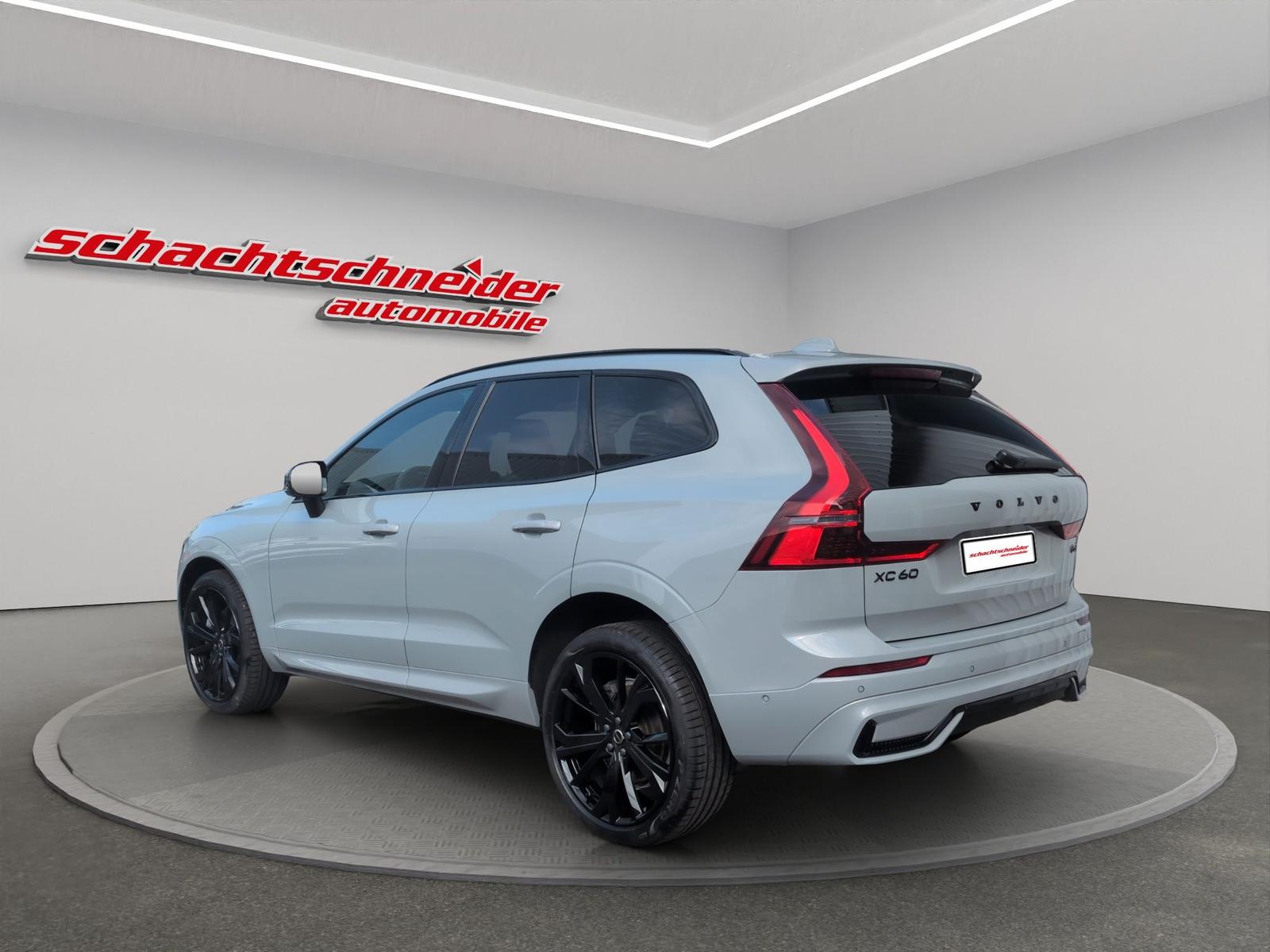 Volvo XC60 B5 AWD Ultra Black Edition+Luft+Nappa+AHZV+