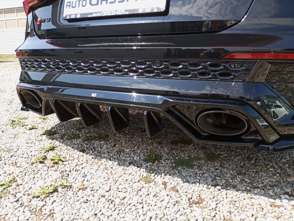 Fahrzeugabbildung Audi RS3 SPORTBACK 2.5 TFSI MAXTON-BK CARBON-DS KW