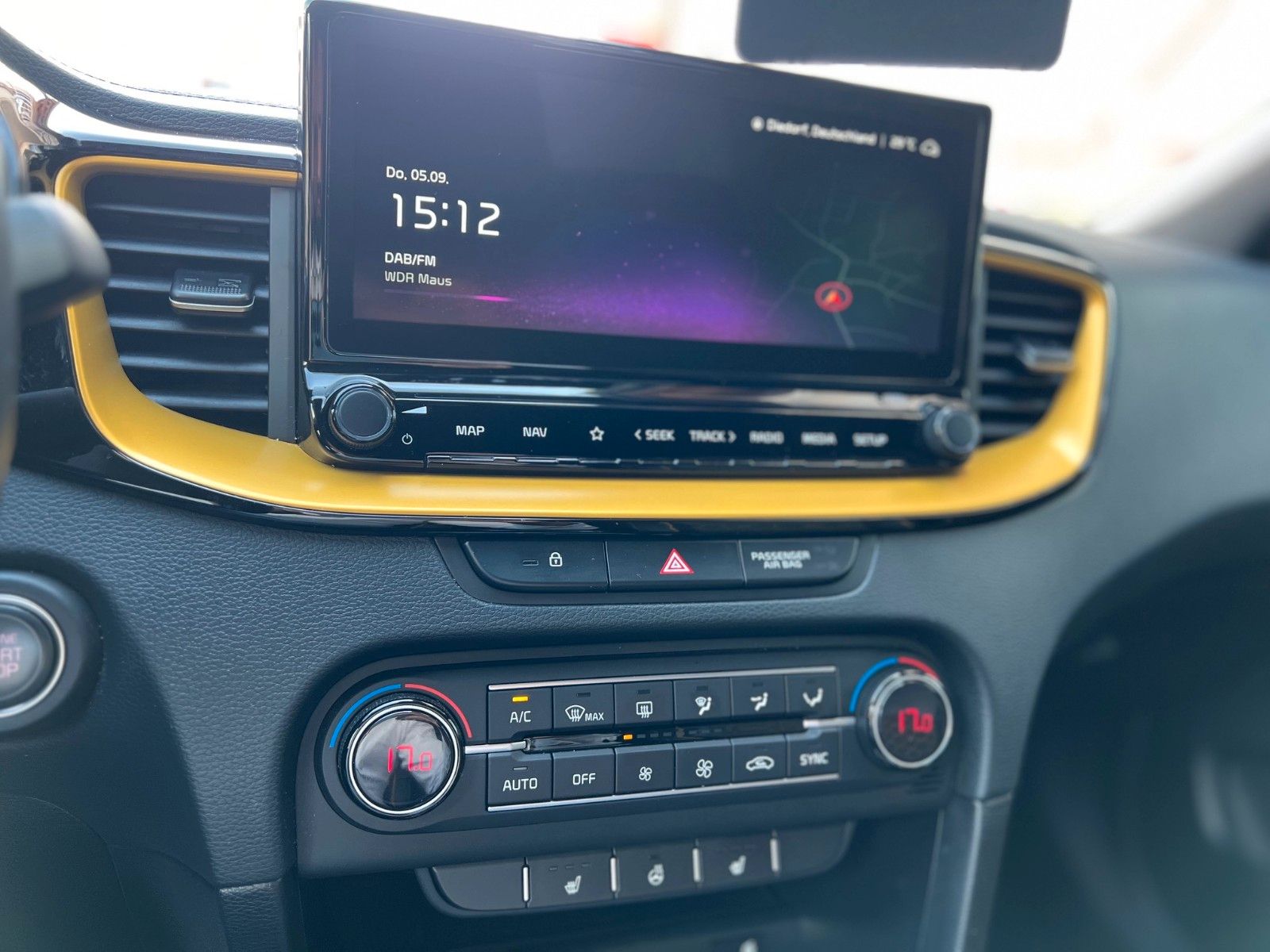 Fahrzeugabbildung Kia XCeed Xdition 160PS Automatik /Kamera /Navi