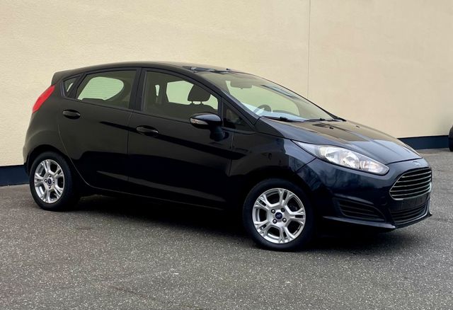 Ford Fiesta Sync Edition 1,5 TDCi KLIMA ZAHNRIEMEN NE