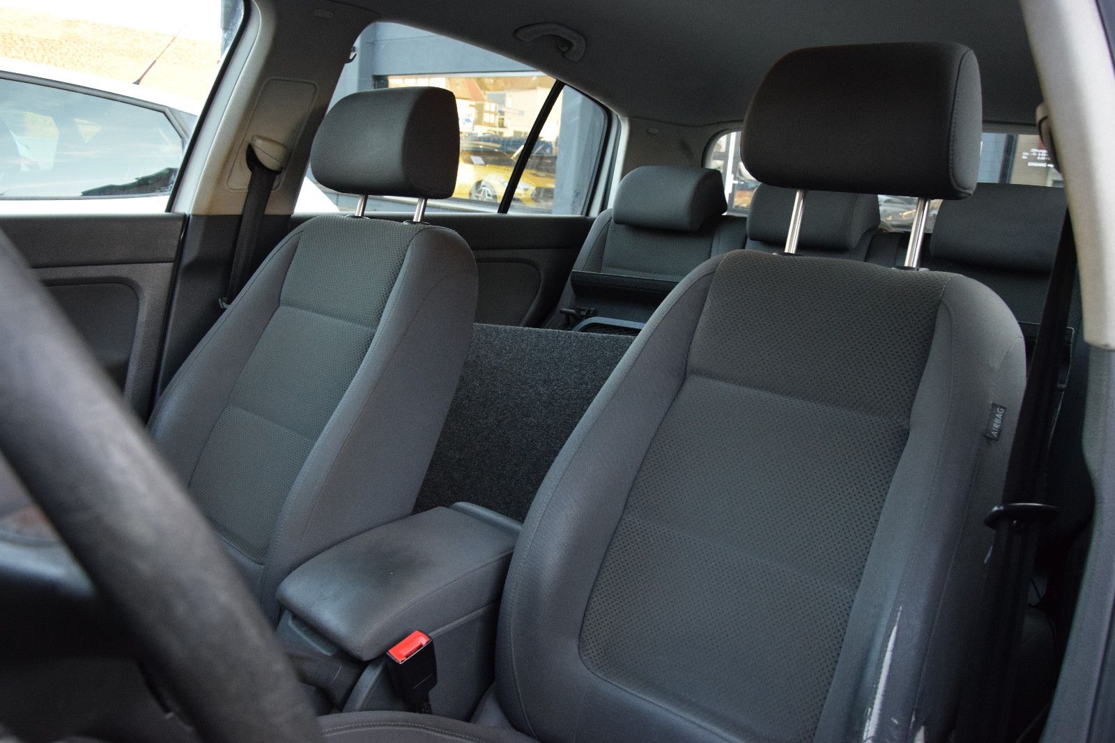 Fahrzeugabbildung Volkswagen Golf Plus V Comfortline 2. Hand Klima