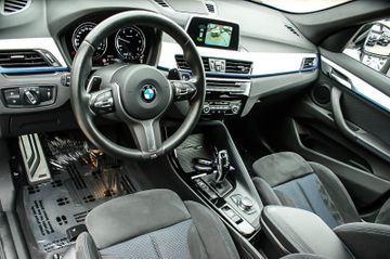 Fahrzeugabbildung BMW X1 xDrive18d M Sport ANHZV DRIVING KAMERA DAB+