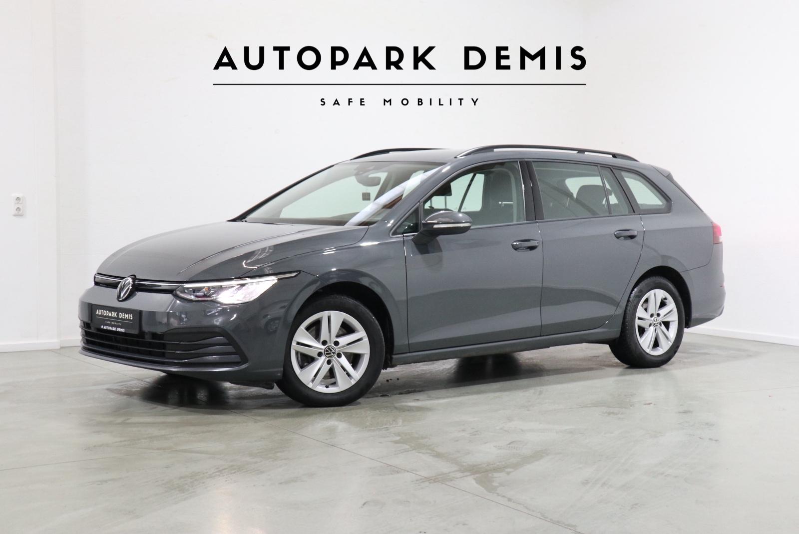 Volkswagen Golf VIII Variant Life 2.0/NAVI/AHK/SHZ/LHZ/ACC