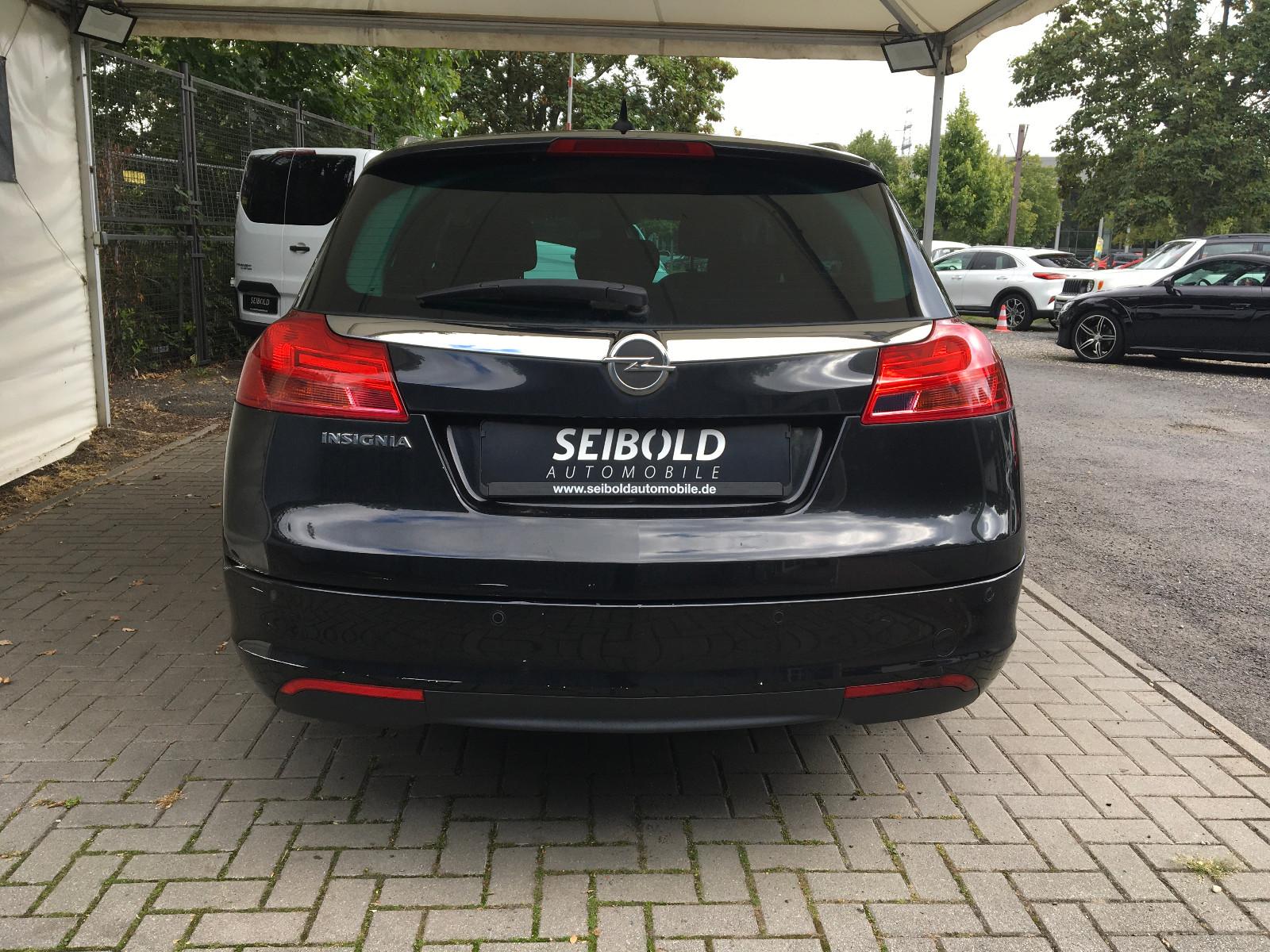 Opel Insignia 2012 — photo 7