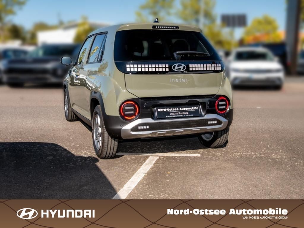 Fahrzeugabbildung Hyundai INSTER EV TREND ACC AUT DynLicht Fernlichtass.