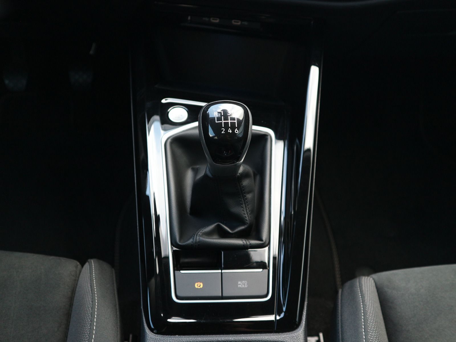 Volkswagen Golf - Bild 14