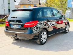 MERCEDES-BENZ B 200*Voll Benz Scheckheft*Top Zustand*AHK