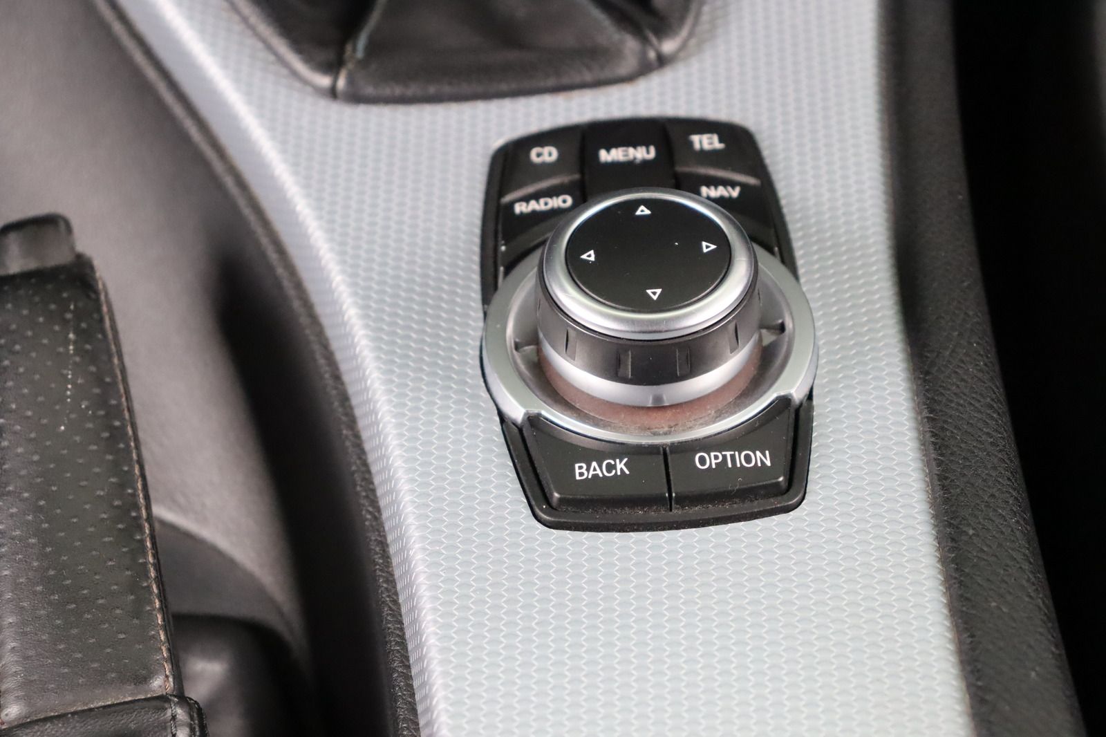 Fahrzeugabbildung BMW 320 d xDrive M-Paket * Xenon * Navi * Alcantara