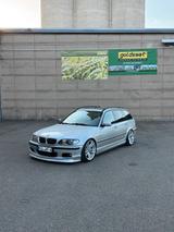 BMW E46 330d M-Paket M57 AHK, Pano, H&K ST... - BMW 330 aus 2001: 330d