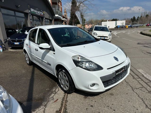 Renault Clio 1.2 16V SporTour Dynamique