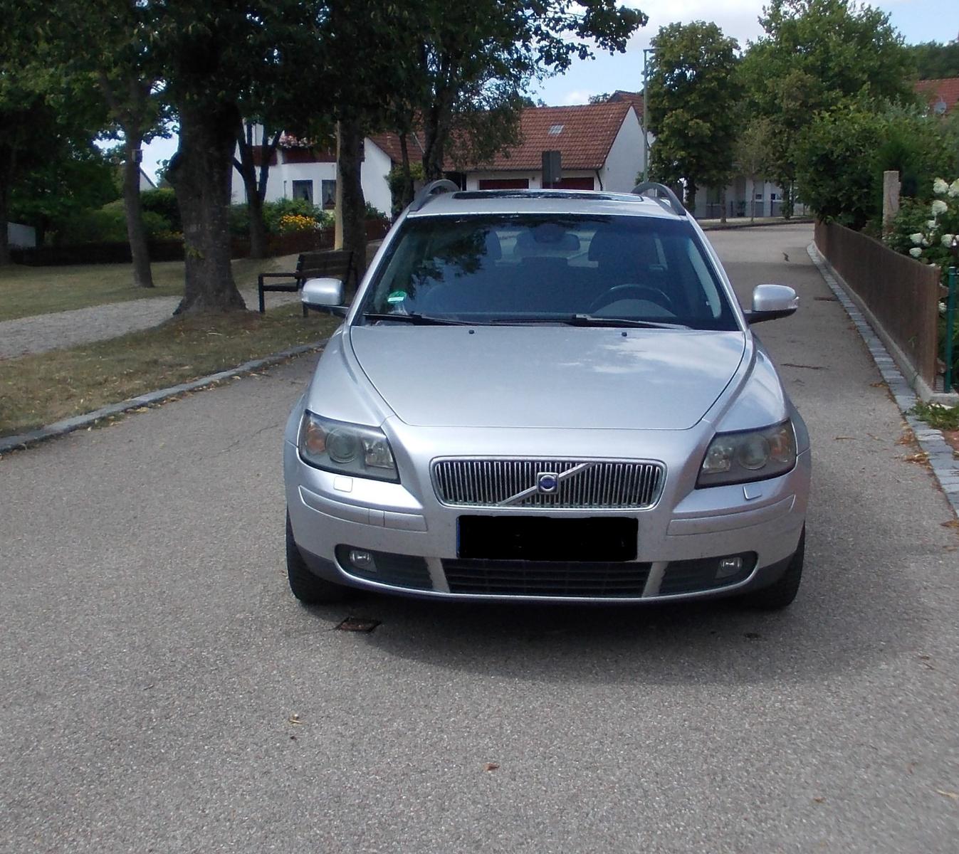 Volvo V50 2007 — interior