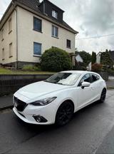 Mazda 3 Sport-Line - Mazda: Mazda3 Sport
