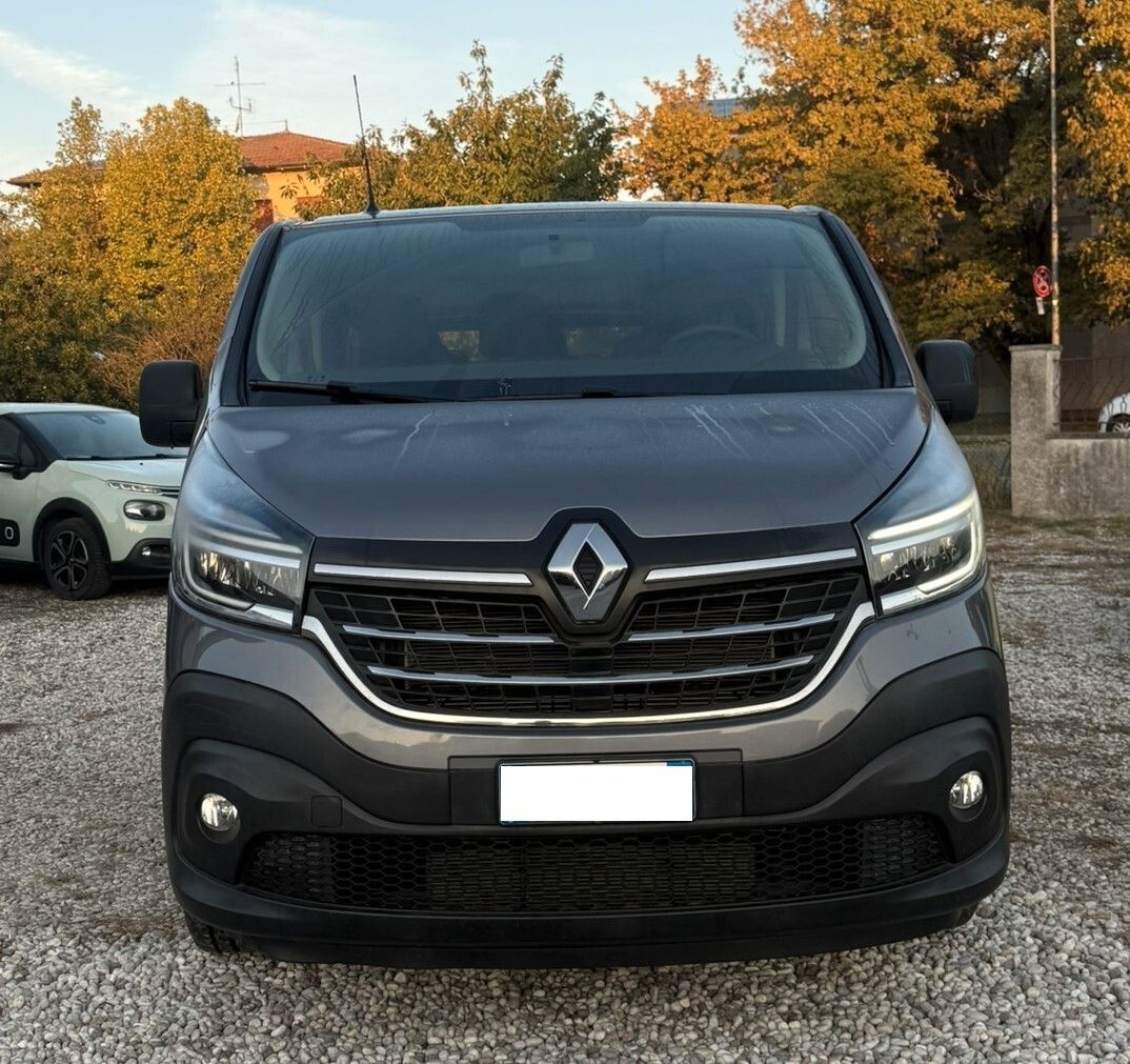 Renault RENAULT TRAFIC PASSENGER T29 2.0 dCi 145 CV L2H1