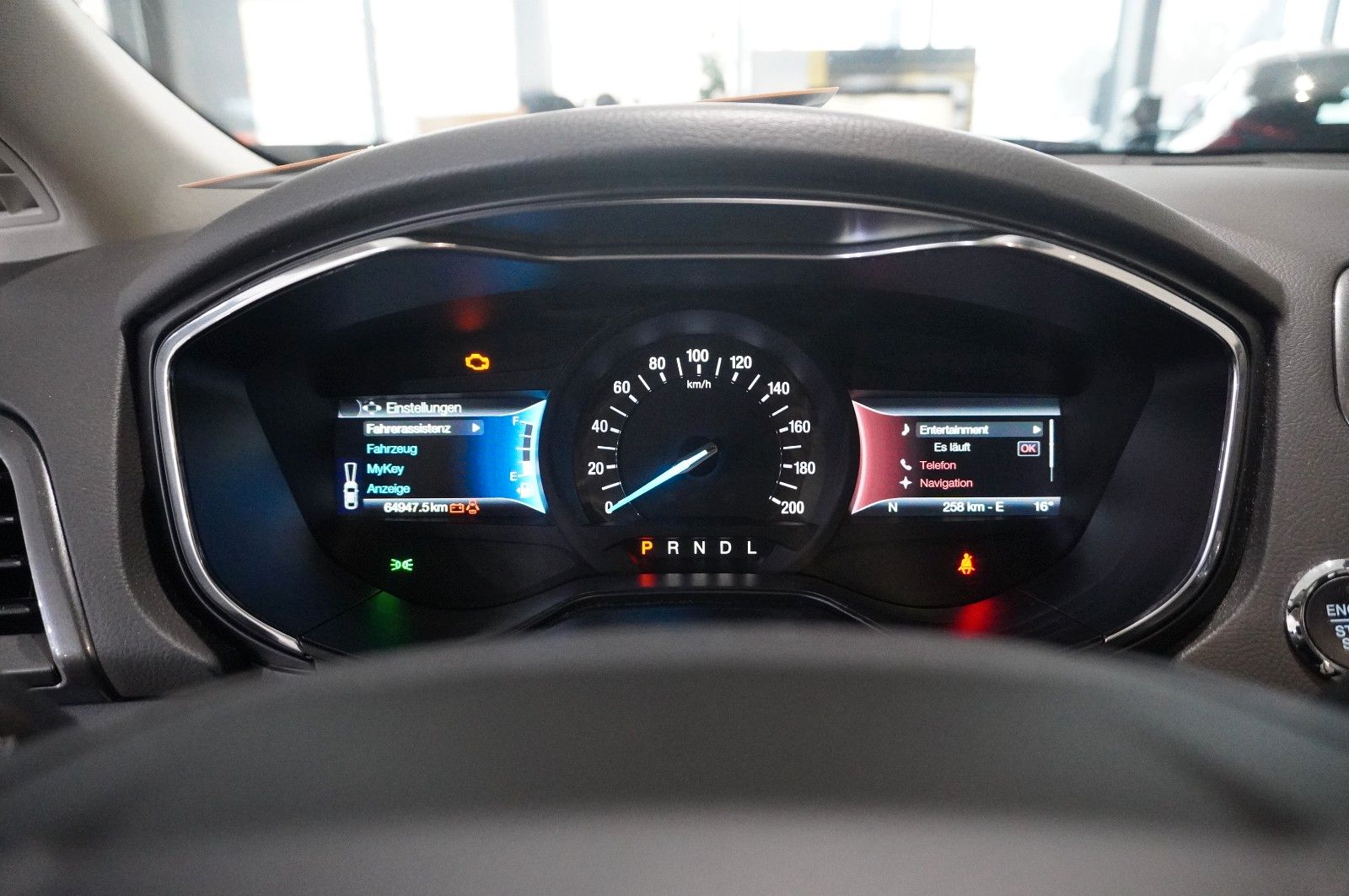 Fahrzeugabbildung Ford Mondeo Turnier 2.0 TITANIUM NAVI/LED/KAMERA/DAB+