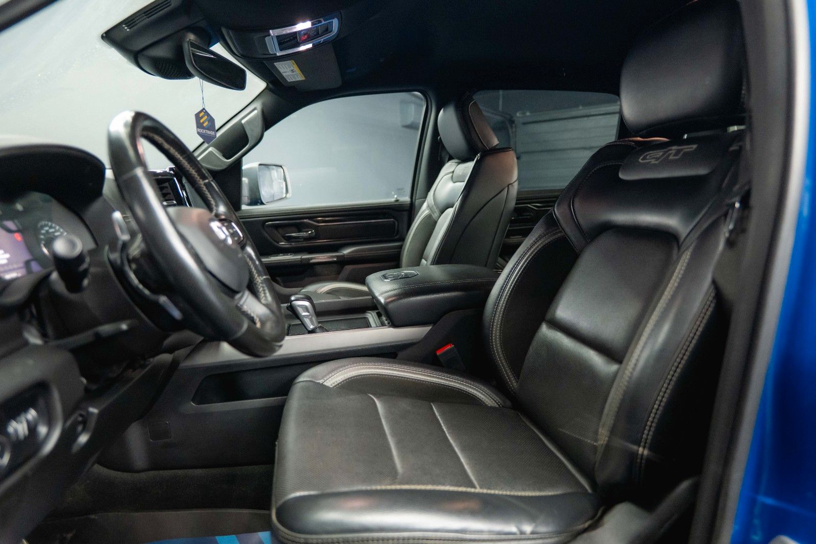 Fahrzeugabbildung Dodge RAM 5.7 V8 HEMI 4x4 NIGHT GT SPORT Night-Paket