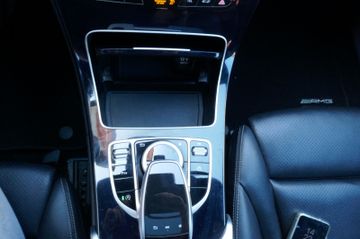 Fahrzeugabbildung Mercedes-Benz T-Modell C 220 BlueTec / d T AMG-Line