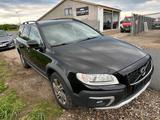 Volvo XC 70 XC70 Momentum 2WD - gebrauchte Volvo XC70 aus dem Jahr 2015