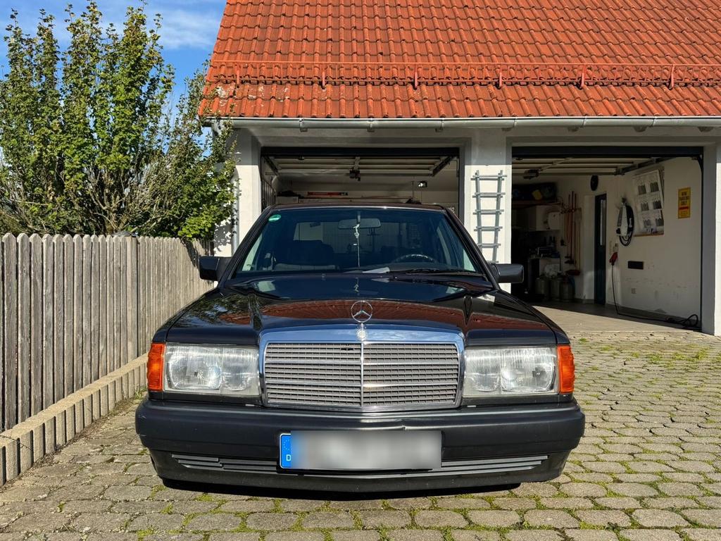 Mercedes-Benz 190