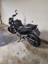 Suzuki Gladius 650 - SUZUKI GLADIUS 650
