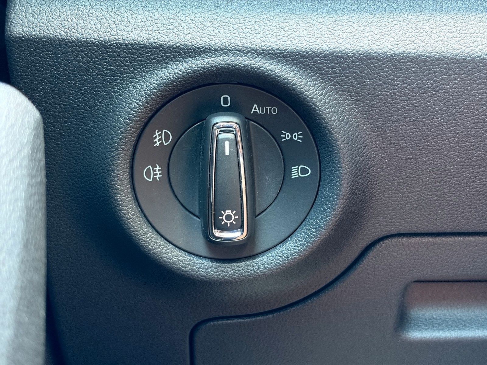 Fahrzeugabbildung SKODA Scala Monte Carlo*ViCo*Pano*Kamera*PDC*Navi**