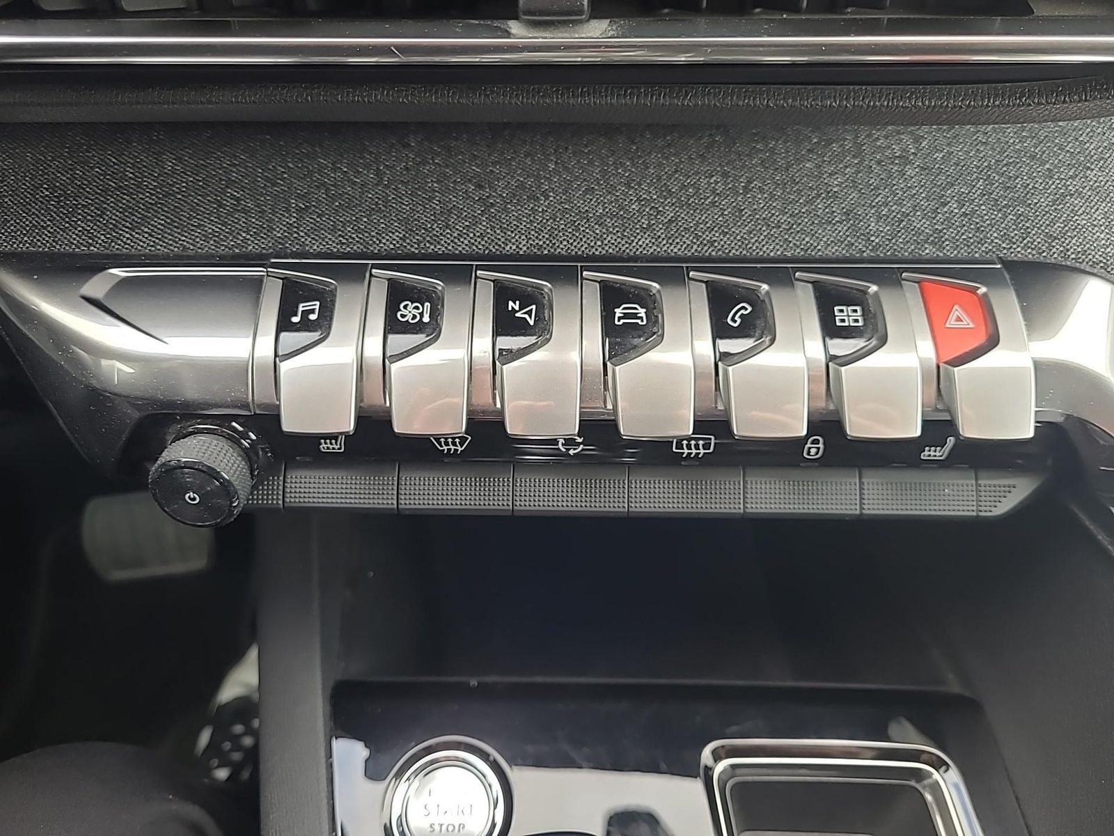 Fahrzeugabbildung Peugeot 3008 Allure +180KAMERA+SHZ+PDC+CARPLAY+TEMPOMAT