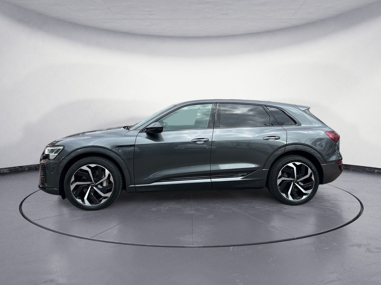 Audi Q8 e-tron - Bild 3