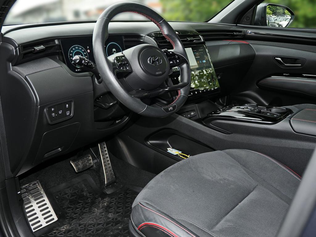 Hyundai TUCSON 1.6 T-GDI N LINE 4WD SHZ LHZ NAVI KAMERA, миниатюра 8