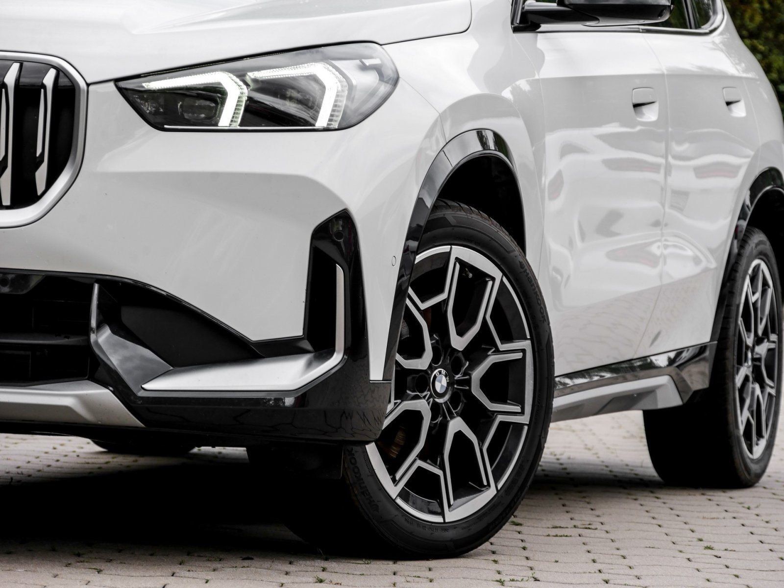 BMW X1 xDrive20d xLine HUD ACC AHK RFK NAVI LED LM foto 5