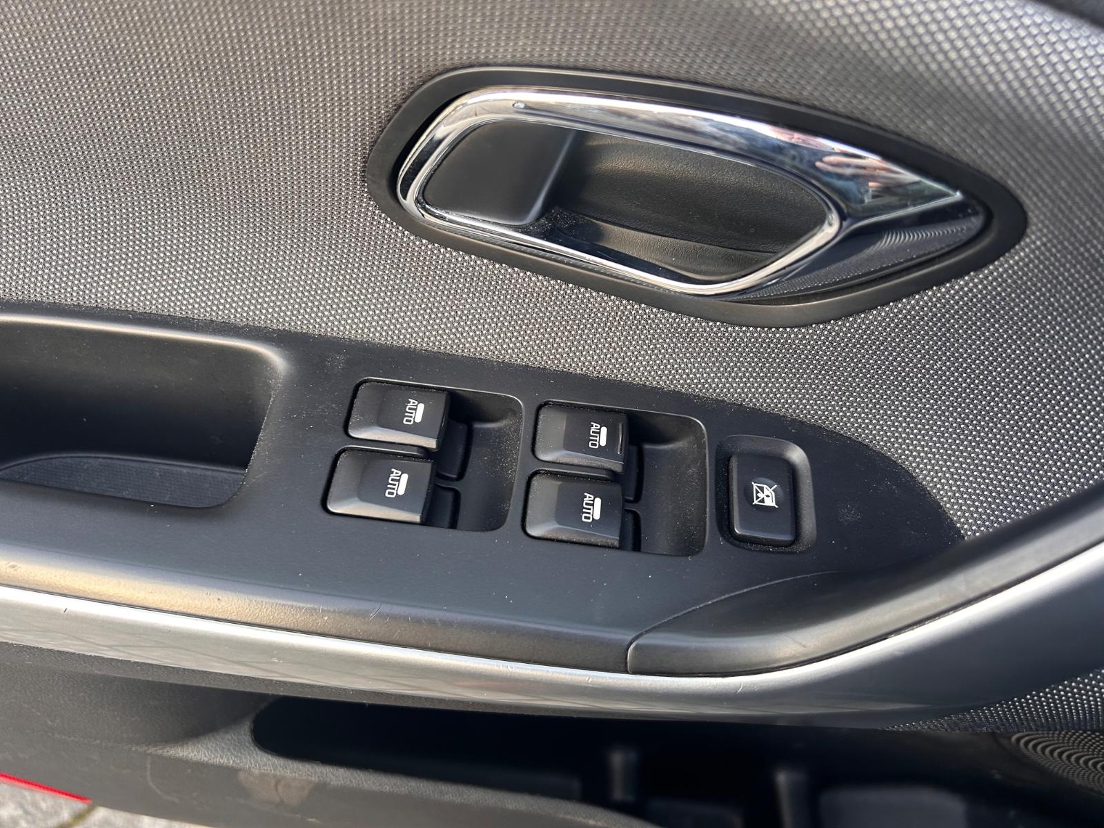 Kia cee'd 2014 — photo 15