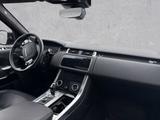Land Rover Range Rover Sport SVR - Land Rover Range Rover Sport mit Benzin-Antrieb: Weiß