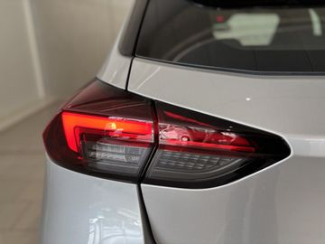 Fotografie 12 des Opel Corsa 1.2 Direct Injection Turbo GS