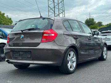 BMW 118 - 6