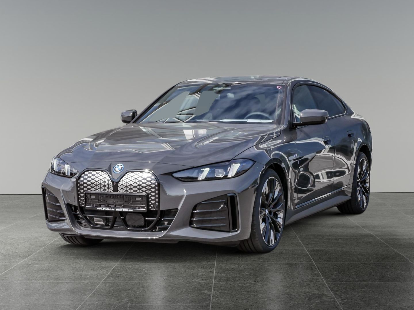 BMW i4 xDrive 40 M-Sport, Innovationspaket, Glasdach