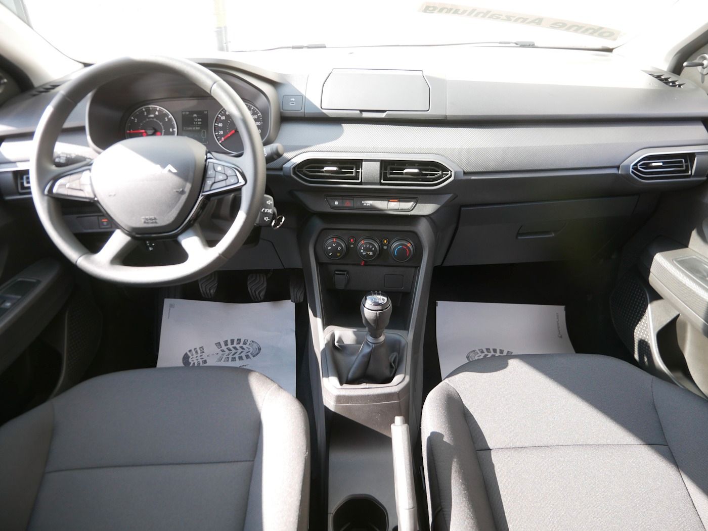 Fahrzeugabbildung Dacia Sandero III 1.0 Essential TZmit0-KM! PDC Klima