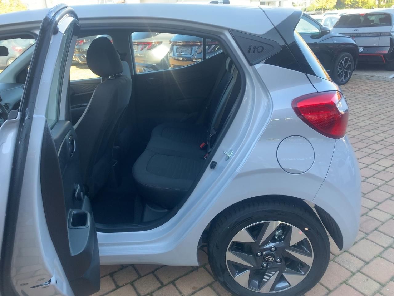 Fahrzeugabbildung Hyundai i10 Trend