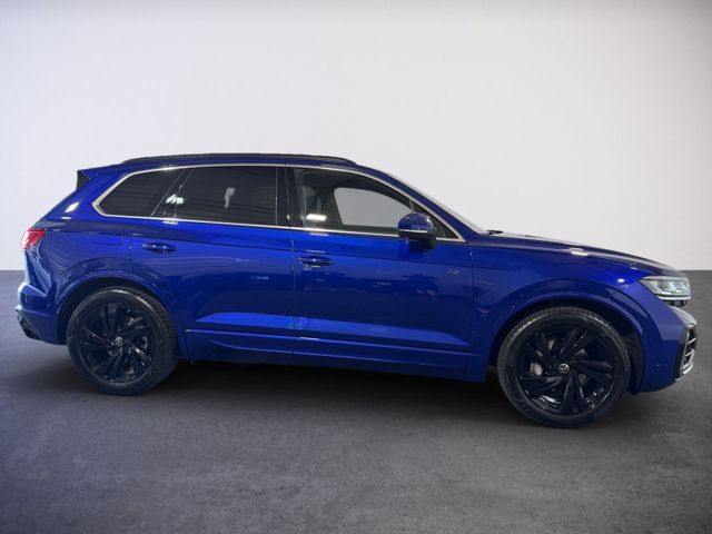 Touareg 3.0 TDI 4M R-LINE IQ.LIGHT+AHK+PANO+LUFT