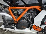 KTM RC8R Akrapovic Limited Edition - KTM MOTORRAD