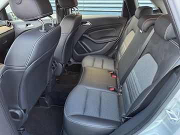 Bild 15 Mercedes-Benz B 200 Urban