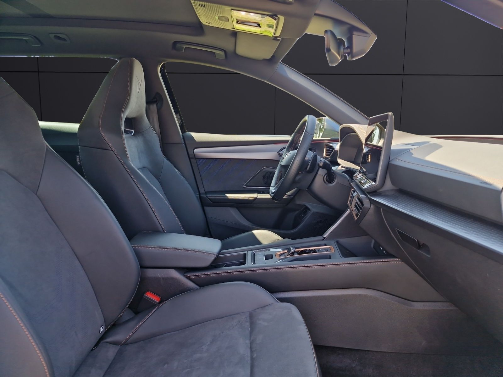 Fahrzeugabbildung CUPRA Leon Sportstourer 1.5 eTSI DSG ACC LED KAMERA