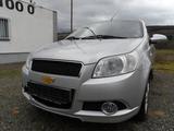 Chevrolet Aveo 1,4 LT   ALU , AHK , Klimaa... - Chevrolet Aveo von privat