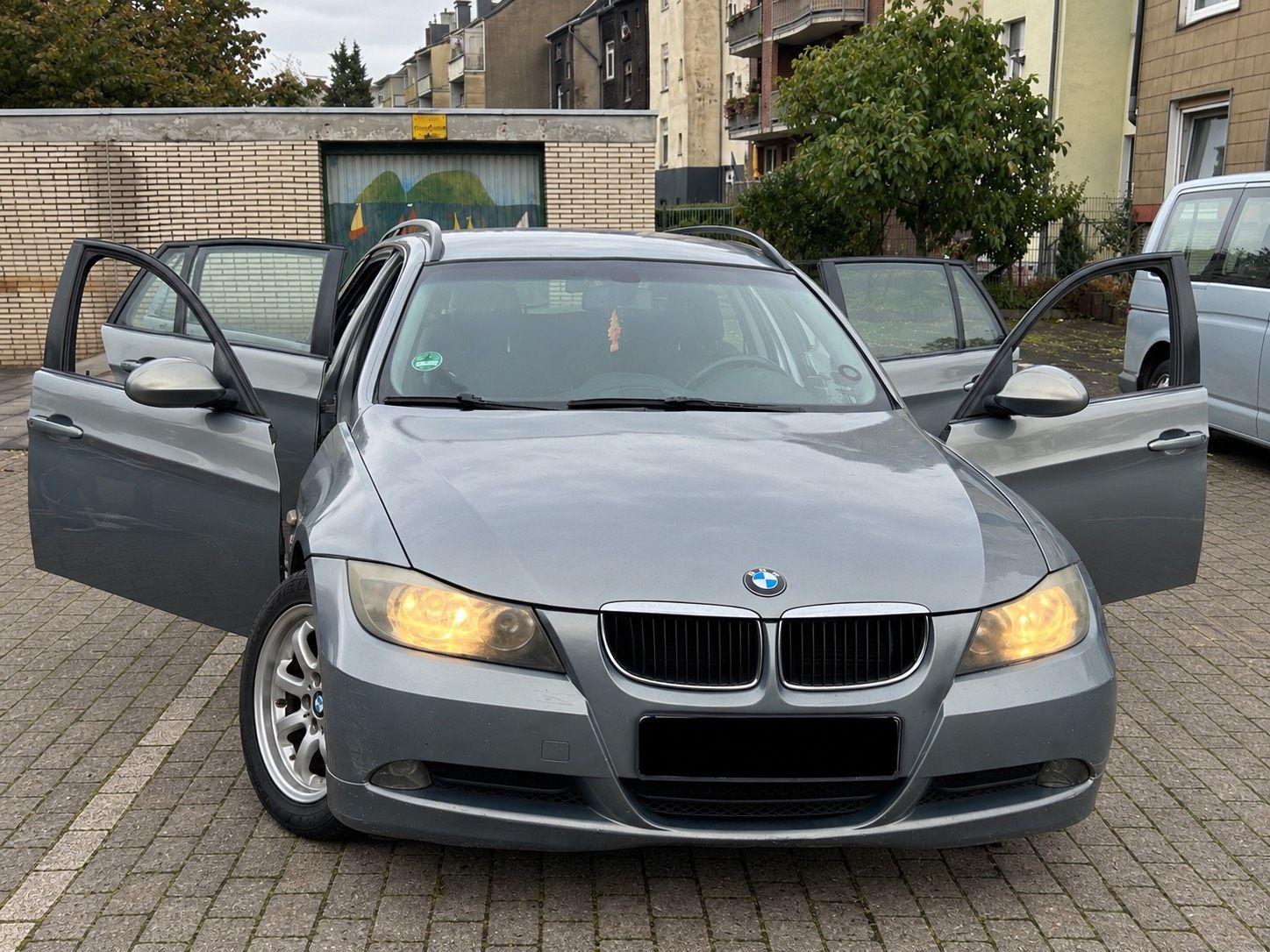 BMW 320