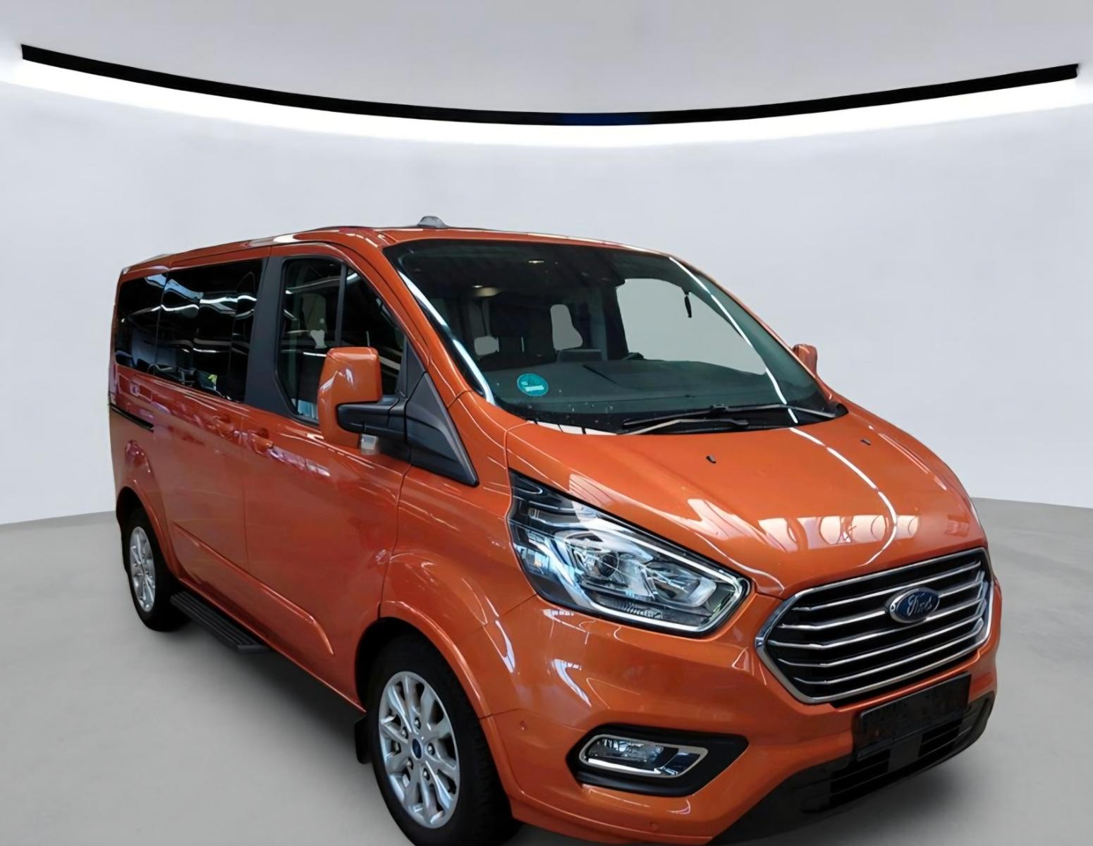 Ford Tourneo Custom Titanium