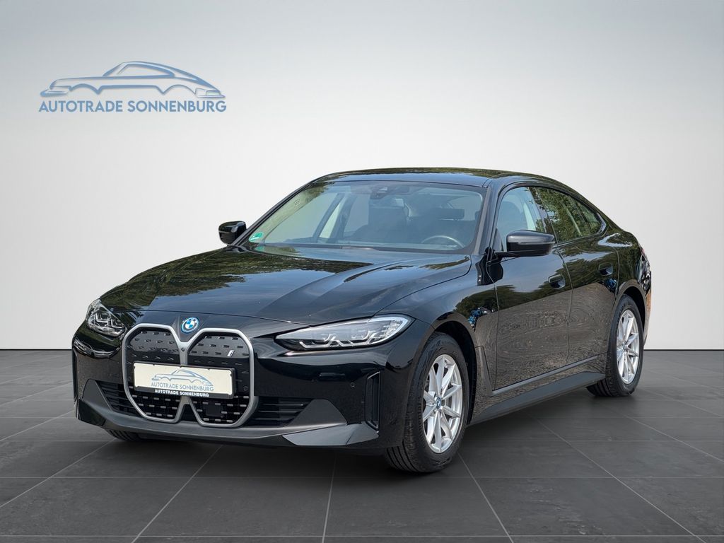 Image of BMW i4