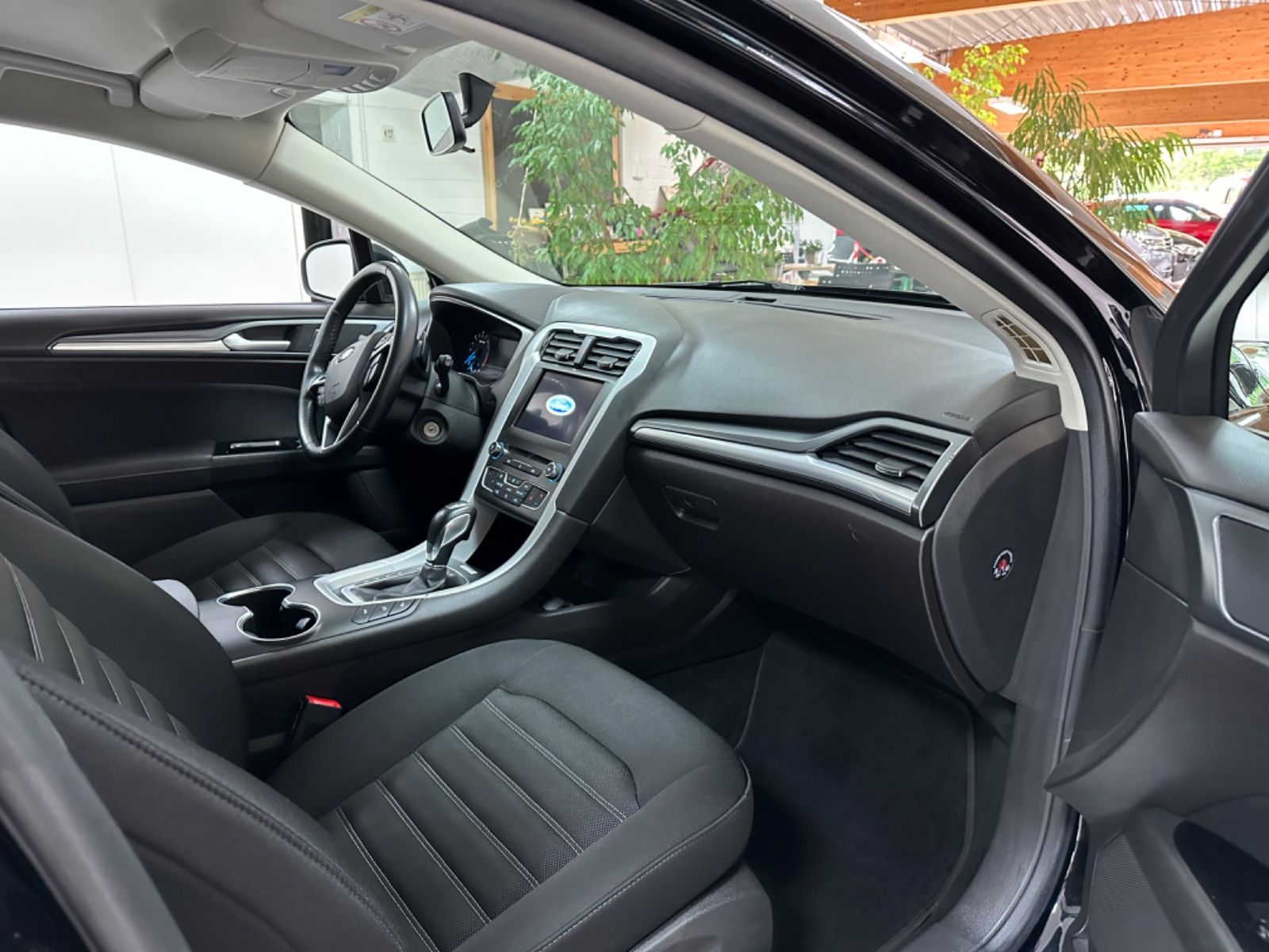Fahrzeugabbildung Ford Mondeo Turnier Trend *Automatik*