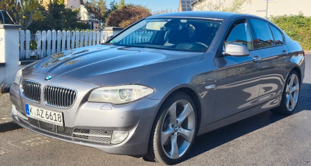 BMW 530D F10 gr. Navi,HUD,Standheizung,Komfortsitze