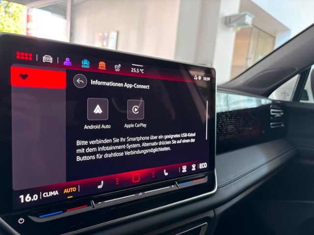 Tiguan  R-Line eHybrid MATRIX NAV STH AHK 5JGAR