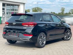 Fahrzeugabbildung Hyundai i30 1.0 T-GDI Edition 30+ *Navi*CarPlay*CAM*LED*